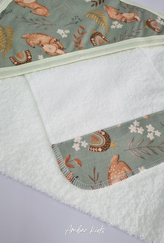 Toallon Con Capucha Estampada Y Babita Para Bebe Verde Musgo