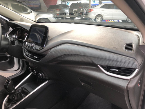 Chevrolet Onix plus 1.0 Lt 4p