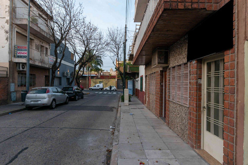 Imagen 23 de 24 de Ph 3 Ambientes En Venta Vélez Sársfield Terraza
