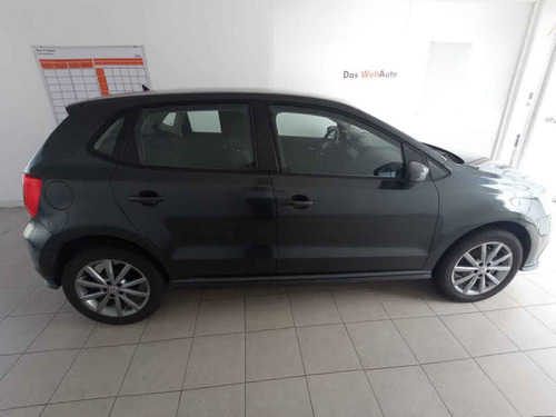 Imagen 6 de 14 de Volkswagen Polo 2020 5p Comfortline Plus Std.