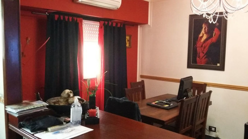 Imagen 1 de 13 de Excelente Departamento 4 Ambientes, Totalmente Renovado