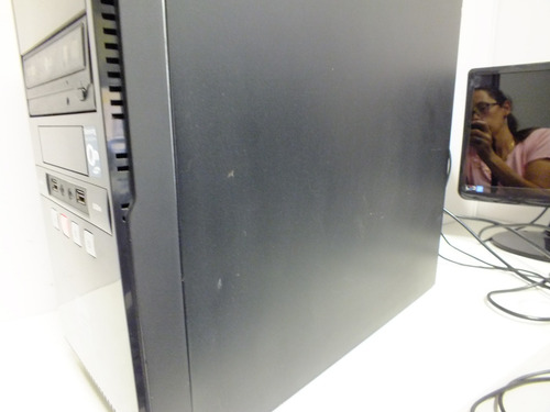 Cpu Pentium 4 3.00ghz/hd 500gb /mem. 3gb Ddr2 66/p.video