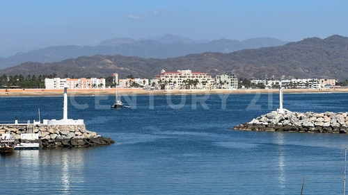 Imagen 20 de 30 de Espectacular Departamento Frente Al Mar, En La Marina De Las Hadas En Manzanillo