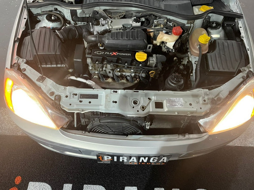 Imagem 8 de 9 de Chevrolet Corsa 1.8 2004