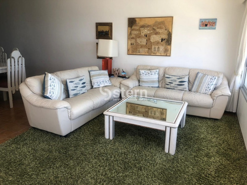 Imagen 8 de 30 de Venta Apartamento 3 Dormitorios Y Dependencia, Playa Mansa, Punta Del Este