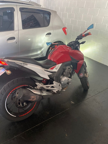 Imagem 4 de 9 de Honda Twister
