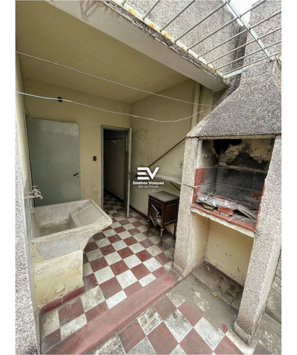 Imagen 14 de 14 de Alquiler. Cofico. Alquiler Comercial. 200 Mts Con Garage. No Paga Expensas. Amoblado