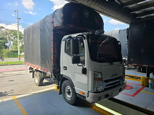Camion Jac Jhr Carroceria Estaca Turbo Diesel