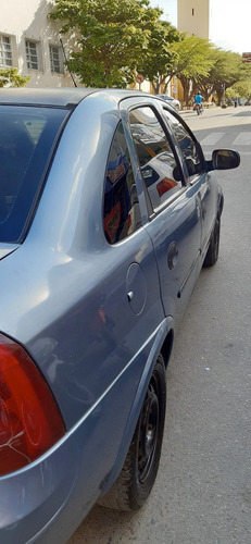Novo Corsa Sedan Maxx 1.0 8v Completo