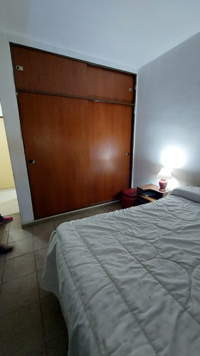 Excelente Propiedad Con Amplio Lote Sobre Avenida Jose Maria Paz