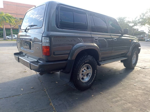 Imagen 6 de 18 de Toyota Burbuja Vx