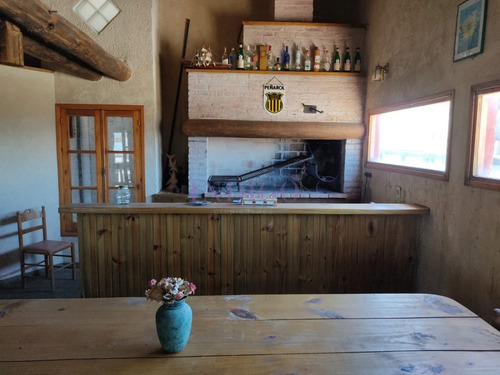 Amplia Casa En Alto De Punta Piedras, Con Parrillero Y Capacidad Grande- Ref: 618