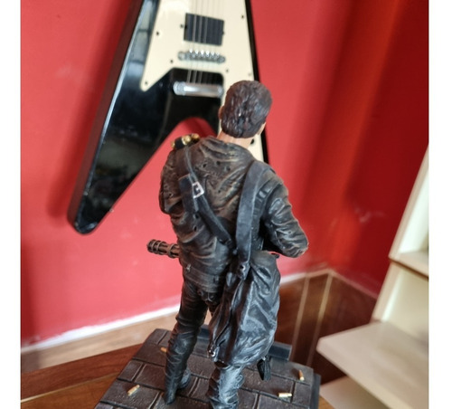 Boneco O Exterminador Do Futuro Terminator - Guns N Roses