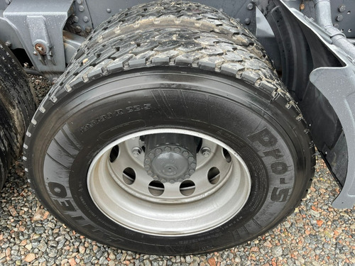 Iveco Stralis 400 Branco Tração 6x2 Ano 2014 Trucado Hi Way