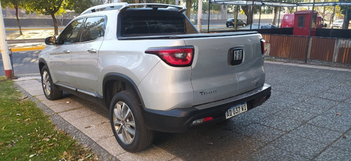 Imagen 11 de 15 de Fiat Toro 2.0 Volcano 4x4 At Pack Premium