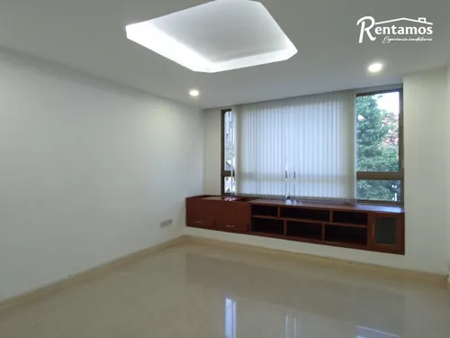 Oficina En Arriendo En Laureles. Cod A775598