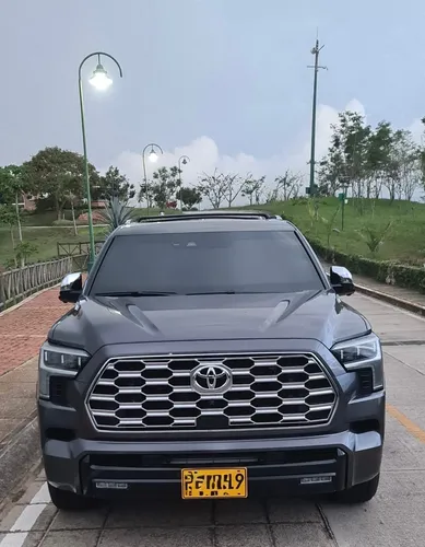 Toyota Sequoia 1794 Blindada