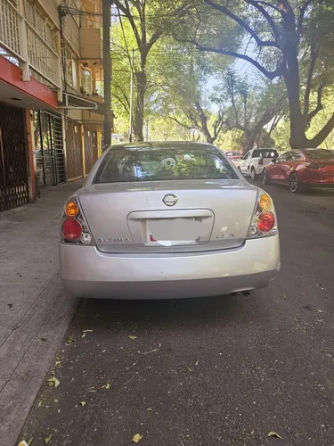 Nissan Altima 2.5 S Basico At