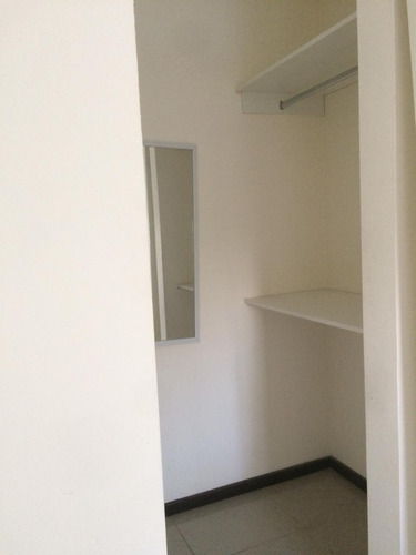 Depto . 1 Dorm, Balcón Y Pileta . Pueyrredón 242 . Nueva Córdoba