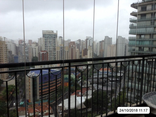Imagem 10 de 15 de Em Moema, Próximo A Av. Helio Pellegrino, Apartamento Tipo Studio Com Cozinha Completa - Sf28712