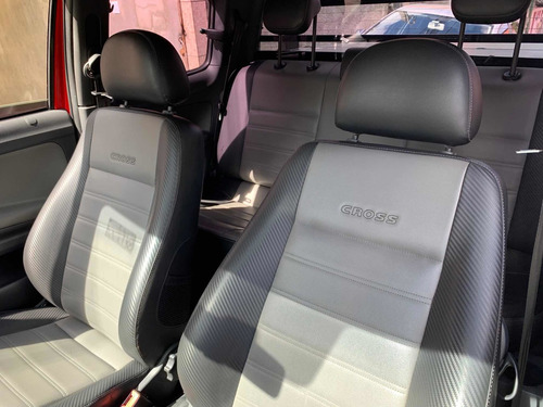 Imagem 5 de 11 de Volkswagen Saveiro 1.6 16v Cross Cab. Dupla Total Flex 2p