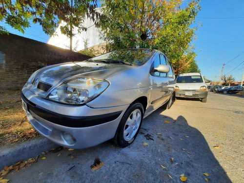 Renault Scénic 2.0 L Luxe 2009