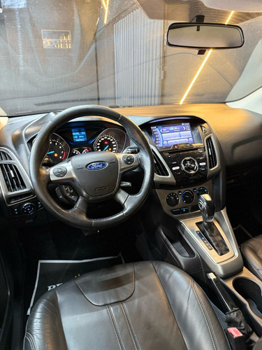 Ford Focus 1.6 SE 16V FLEX 4P POWERSHIFT