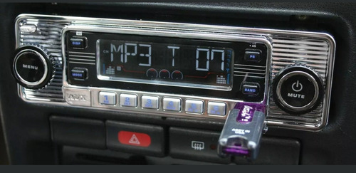 Imagen 4 de 7 de Stereo Vintage Bluetooth, Manos Libres, Cd, Aux. 3.5, Usb.