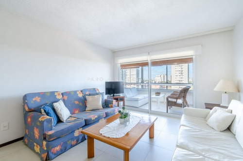 Imagen 9 de 30 de Venta Apartamento Dos Dormitorios En Torre Punta Del Este