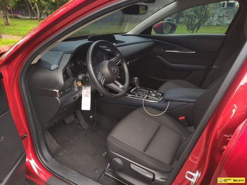 Imagen 8 de 25 de Mazda Cx-30 2.0