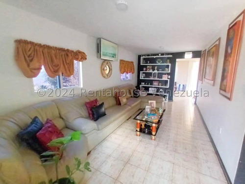 Rosa Rodríguez Vende Casa En El Manzano, Barquisimeto 24-19675