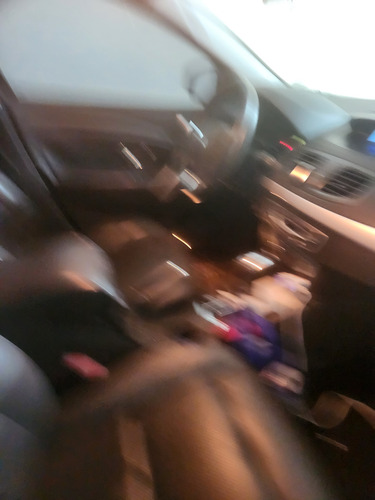 Renault Fluence 2.0 Dynamique Hi-flex 4p
