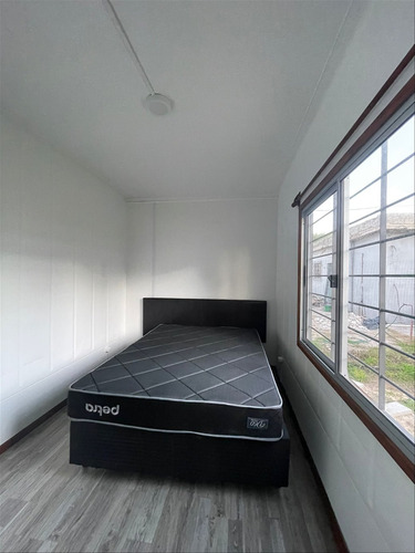 Dos Apartamentos Container, De Un Dormitorio. Los Bulevares