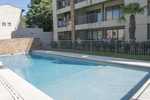 Imagen 10 de 12 de Oficina En Venta Con Renta En El Condominio Las Pircas