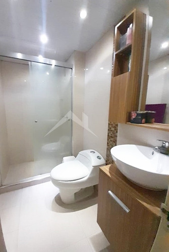 Imagen 13 de 19 de Apartamento En Venta En El Conjunto Residencial Costa Guaica En Lecheria