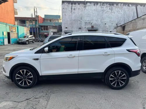 Ford Escape 2.5 Titanium At