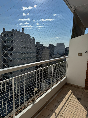 Espectacular 2 Amb Contrafrente Con Parque, Pileta Y Cochera