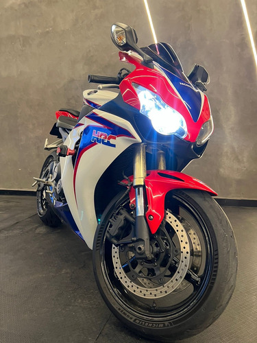 Cbr 1000rr Fireblade 2010 Abs Pneus Slick Michelin Novos