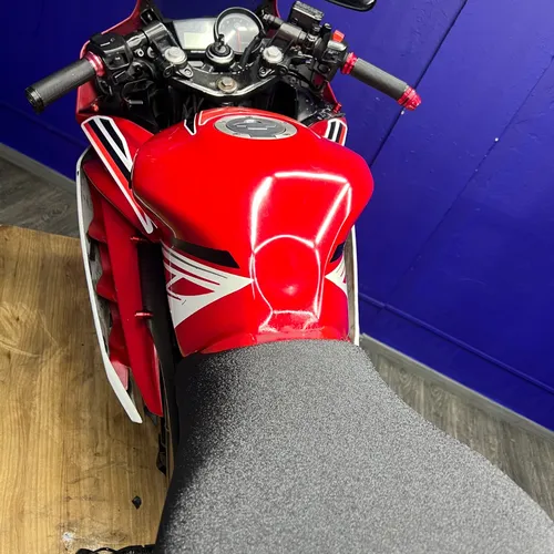 Yamaha R15 2016