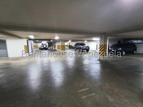 Apartamento En Alquiler En El Rosal 25-17389 As