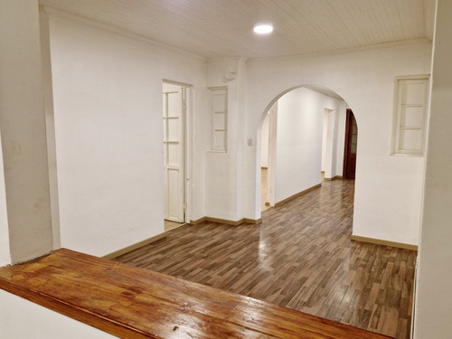 Arriendo Amplia Casa 5d 2b Y Est 10 Autos, En La Cisterna