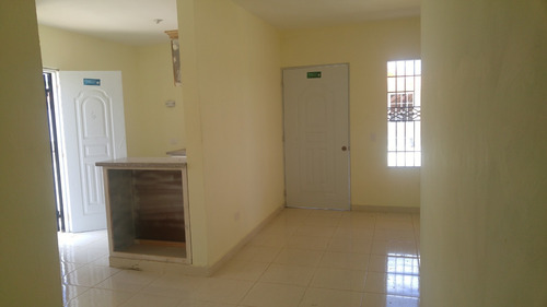 Imagen 13 de 14 de Casa 3 Habitaciones 2 Baños De 150 M2 En Villa Mella