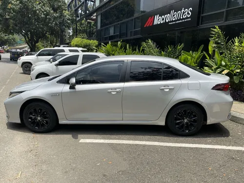 Toyota Corolla 1.8 Xe-i Hibrido At 4x2 2020
