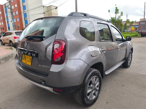 Renault Duster 2.0 4x2 Automática Full Equipo