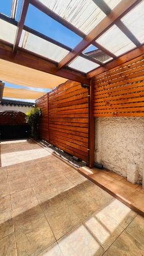 Hermosa Casa De 3 Dormitorios / 2 Baños En Ubicación Ideal