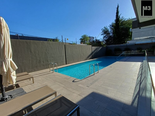 Venta Dpto. Triplex 3d/3b + Serv., Estadio Croata
