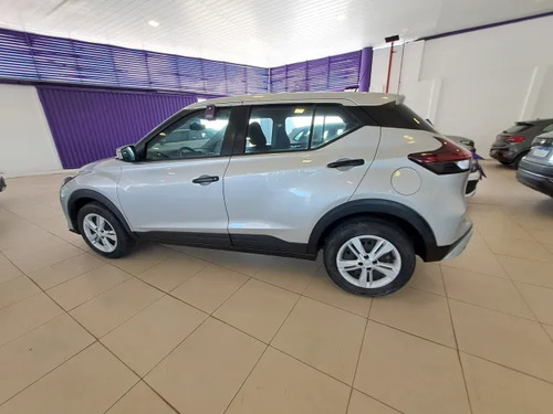 Nissan Kicks 1.6 Active CVT (flex)