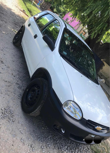Chevrolet Corsa 1.6 Wind