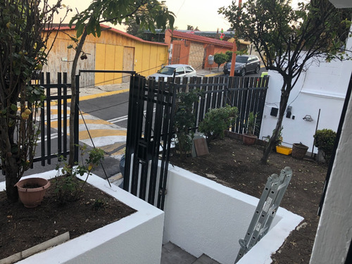 Casa Amplia Con Rec Con Baño Pb, Bodega, 4 Rec 2.5 Baños Lomas Boulevares Tlalnepantla