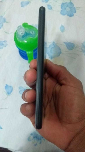 Moto E6 Pluis
